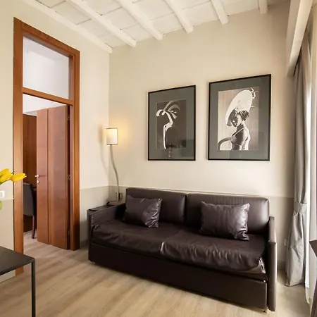 Condotti Palace 4*