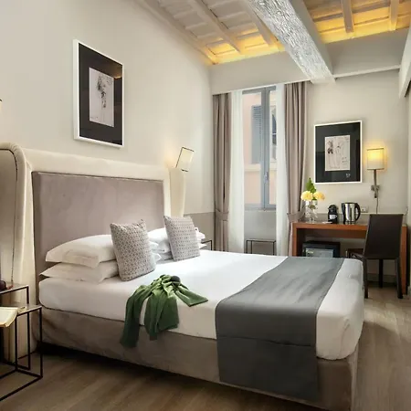 Hotel Condotti Palace 4*