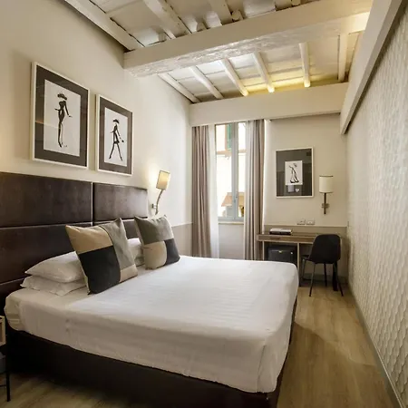 Condotti Palace Hotel