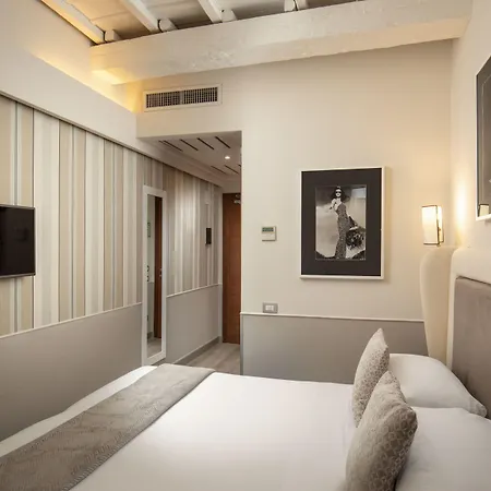 Hotel Condotti Palace Roma