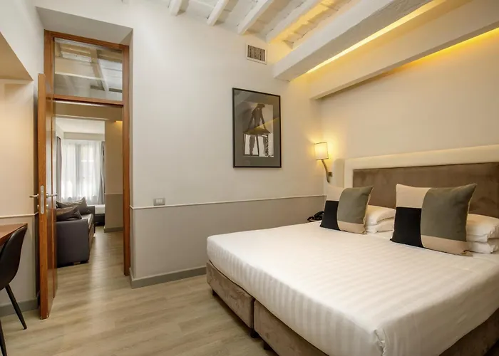 Condotti Palace מלון רומא