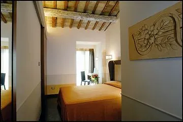 Condotti Palace מלון רומא