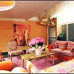 Condotti Palace Hotell 4*