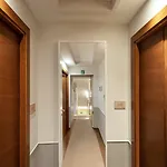 Condotti Palace Hotell